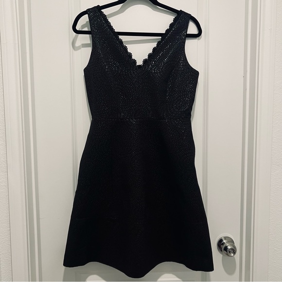 Draper James Maisy Jacquard Black Dress in Women's Size 6 - Picture 2 of 10